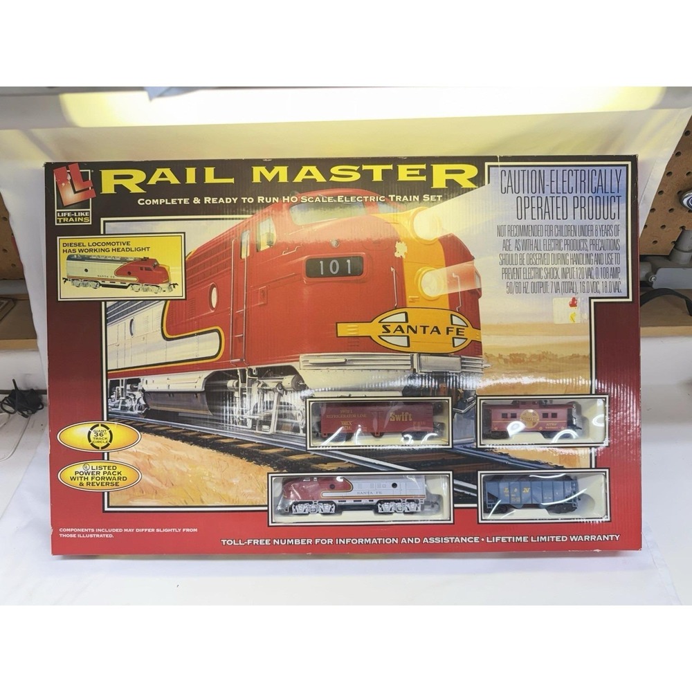 Life-Like Railmaster Diesel Santa Fe HO Scale Train Set #8883 *New Sealed*